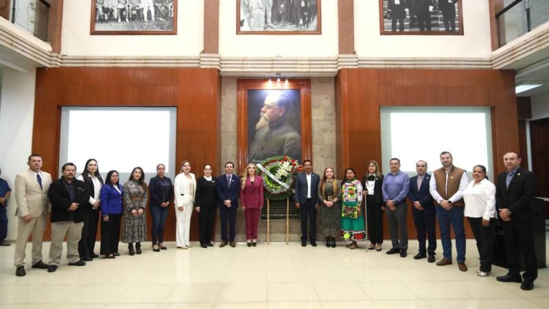 Celebra Congreso la Promulgación de la Constitución Mexicana y la constitución de Nayarit