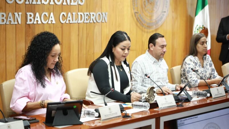 Listo el Congreso para el Parlamento de Mujeres de Nayarit