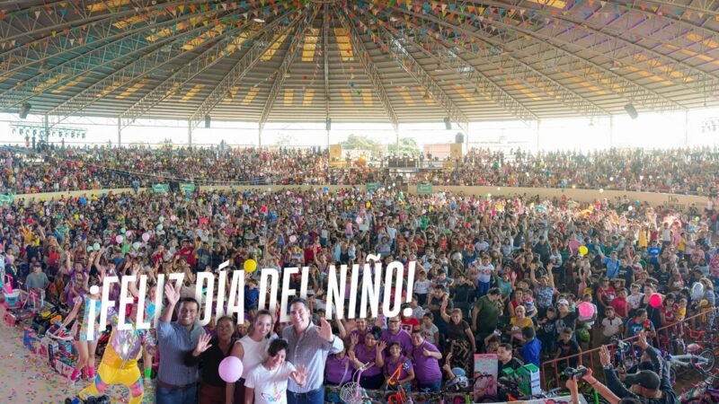 Gran festejo del Día del Niño llena de color y alegría a Bahía de Banderas