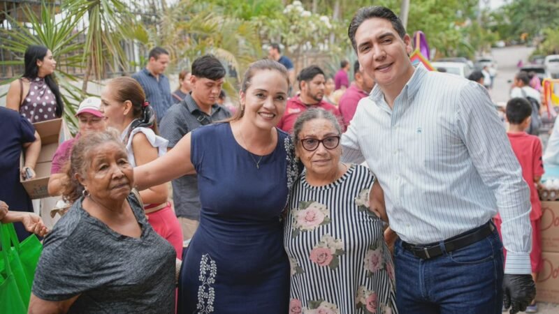 Gobierno de Bahía de Banderas llevó “El Mercadito” a Mezcales